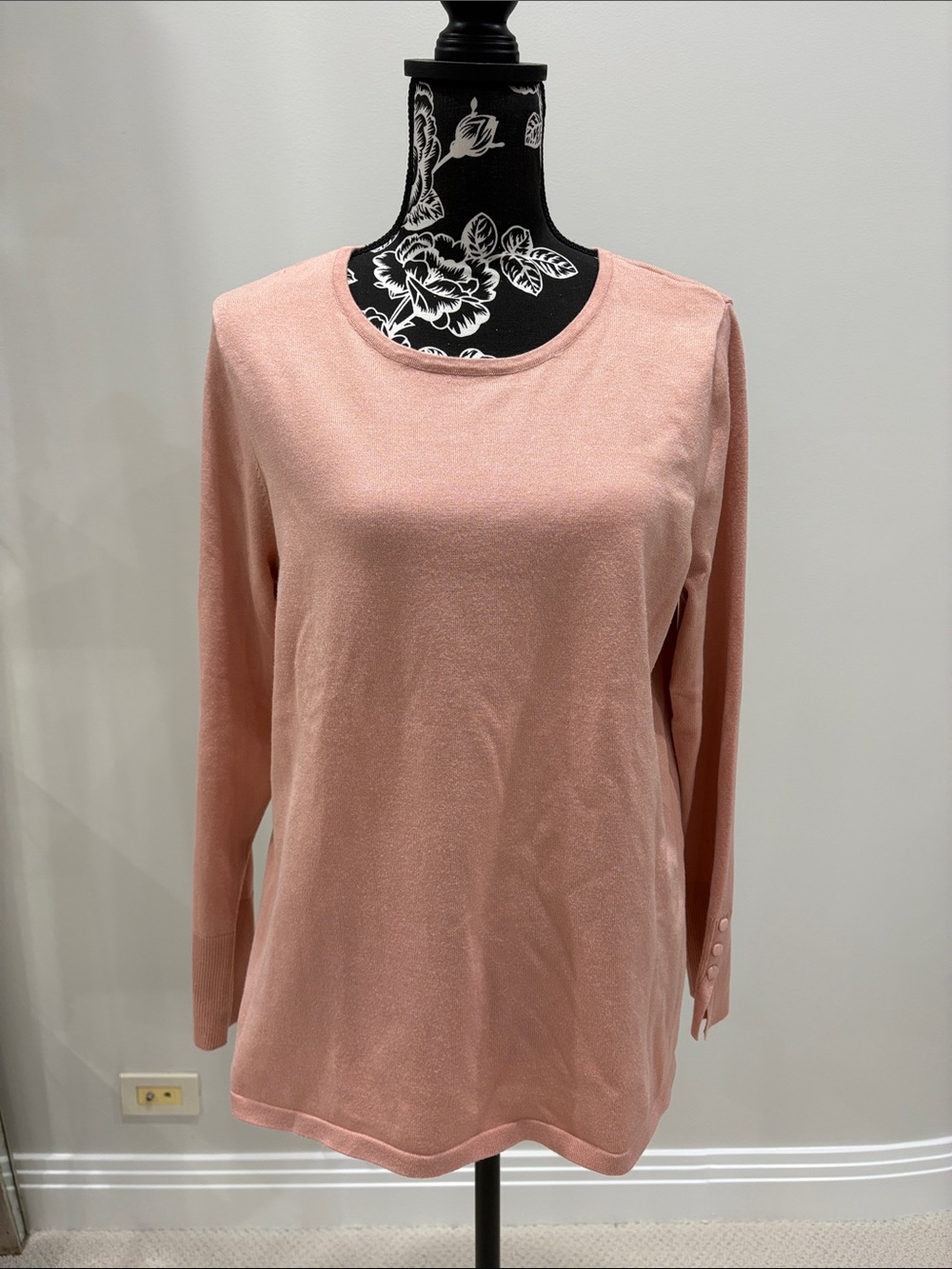 Chico’s pink sweater size 2